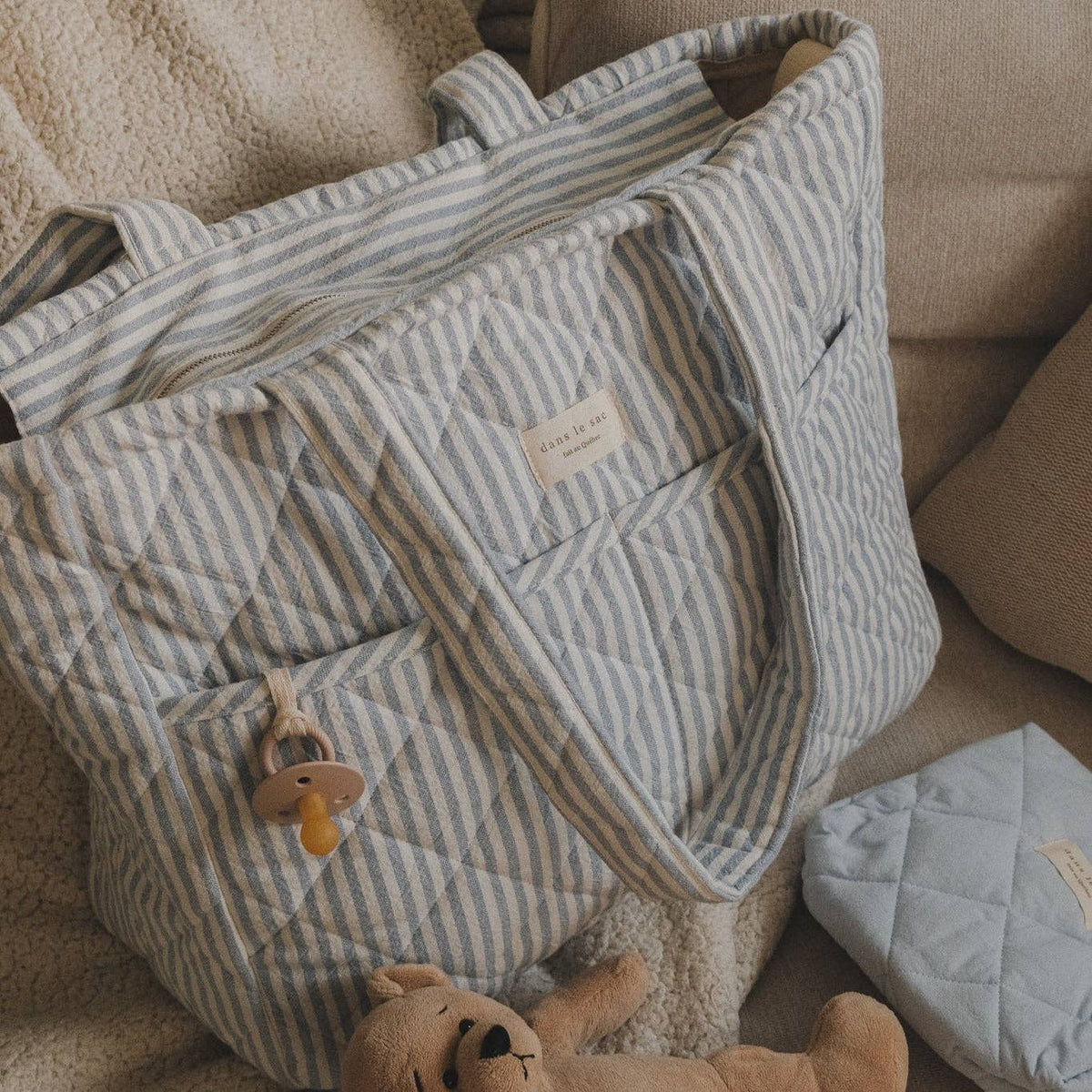 Dans le sac Diaper Bag | Blue Striped