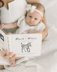 Baby's Black and White Contrast Book: High-Contrast Art for Visual Stimulation at Tummy Time