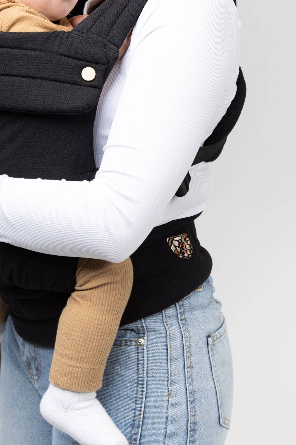 The Monarch Carrier | Ebony