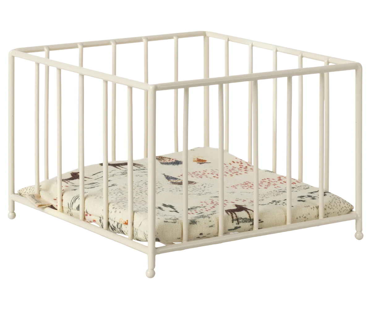 Maileg Playpen | My