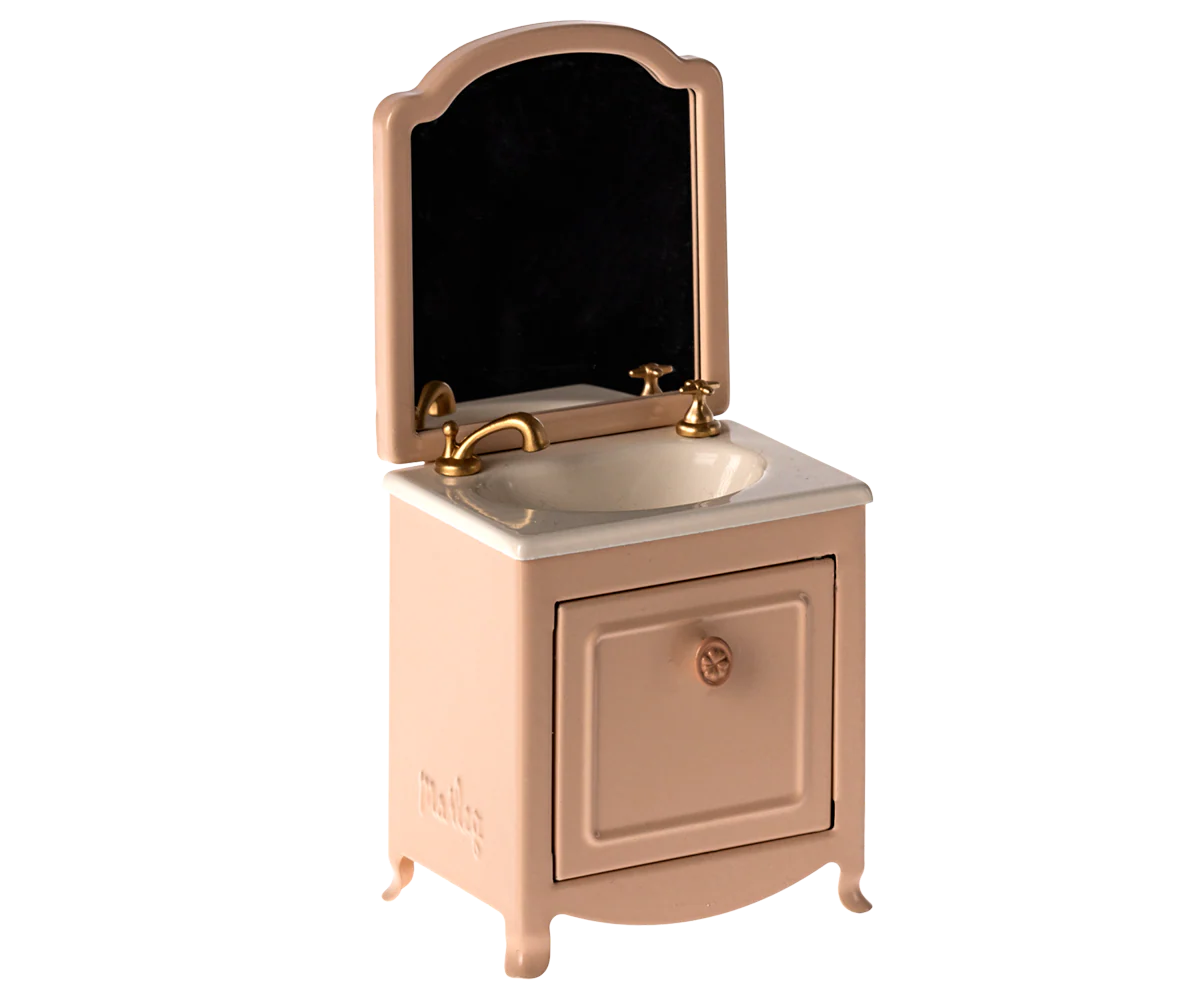 Maileg Sink Dresser with Mirror - Powder | Mouse