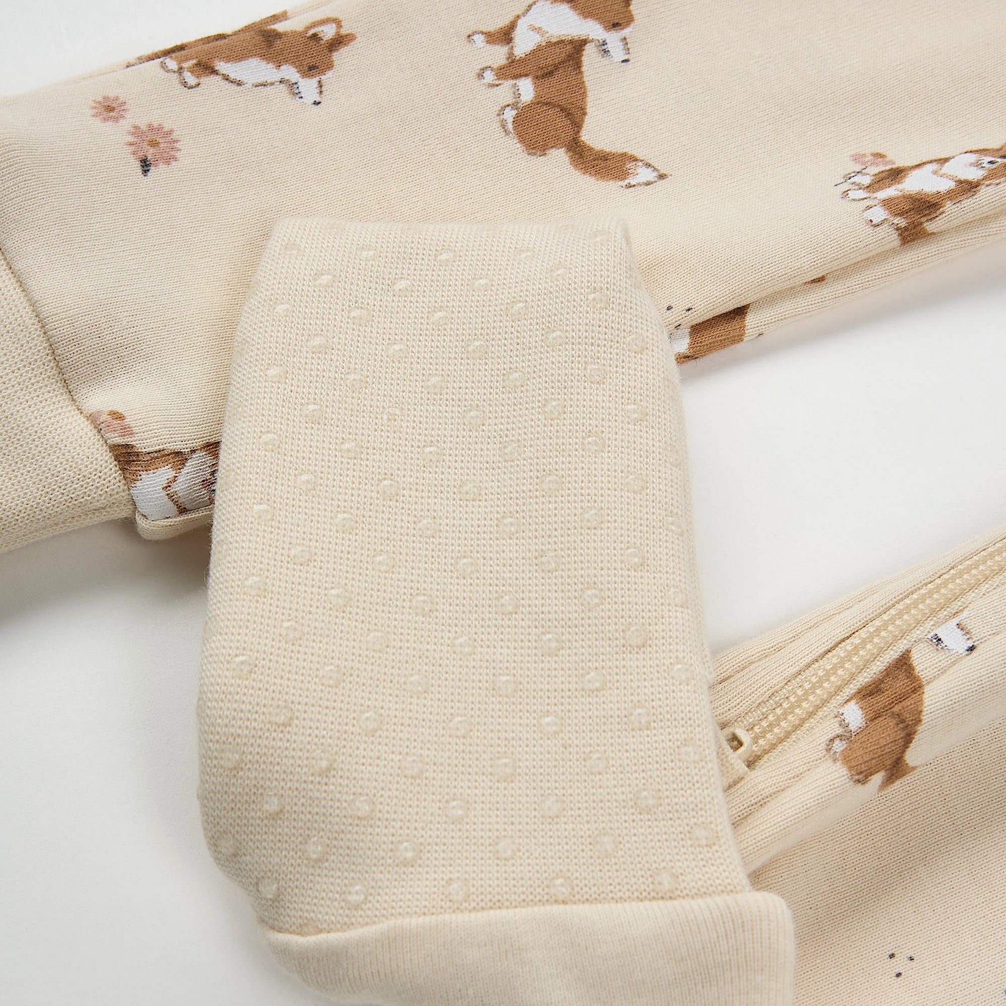 Corgi Print on Antique White Convertible Sleeper