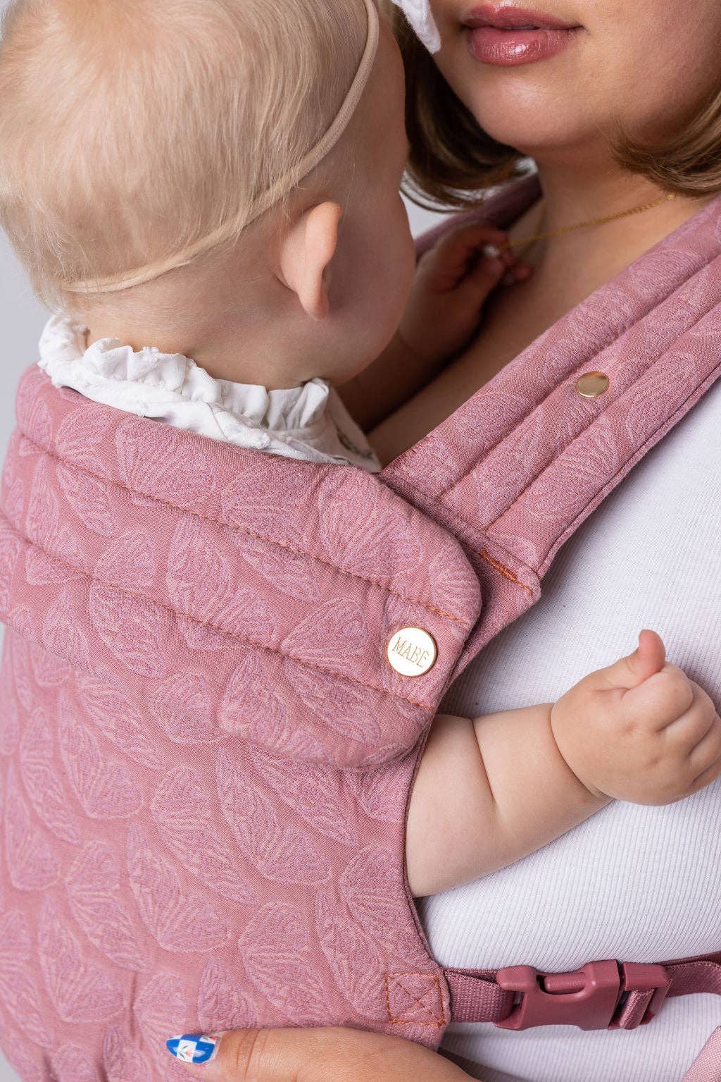 The Monarch Carrier | Mauve Wings