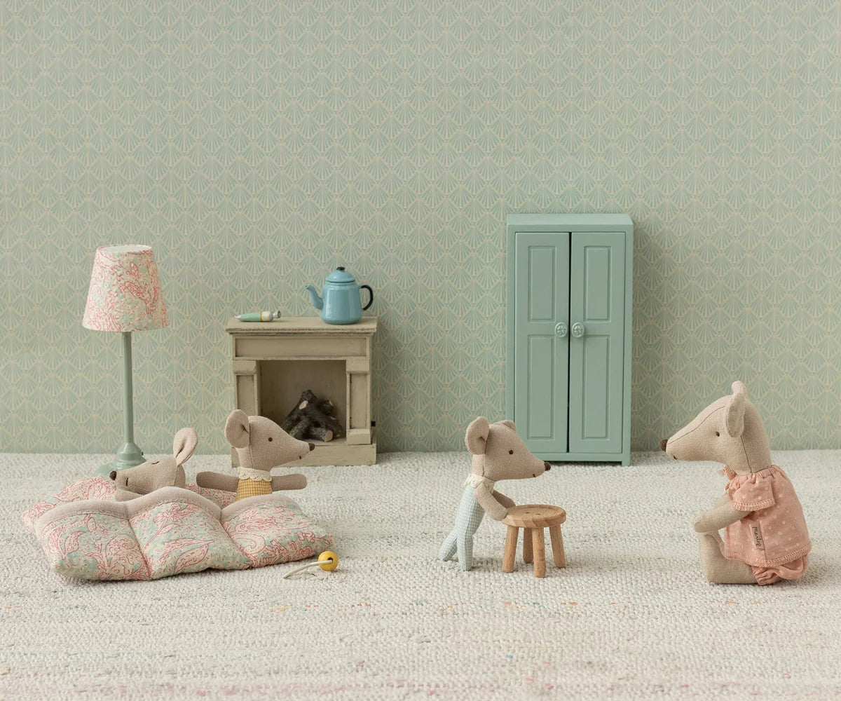 Triplets in Matchbox | Checker (Baby Mice)