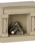 Off White Fireplace | Mouse