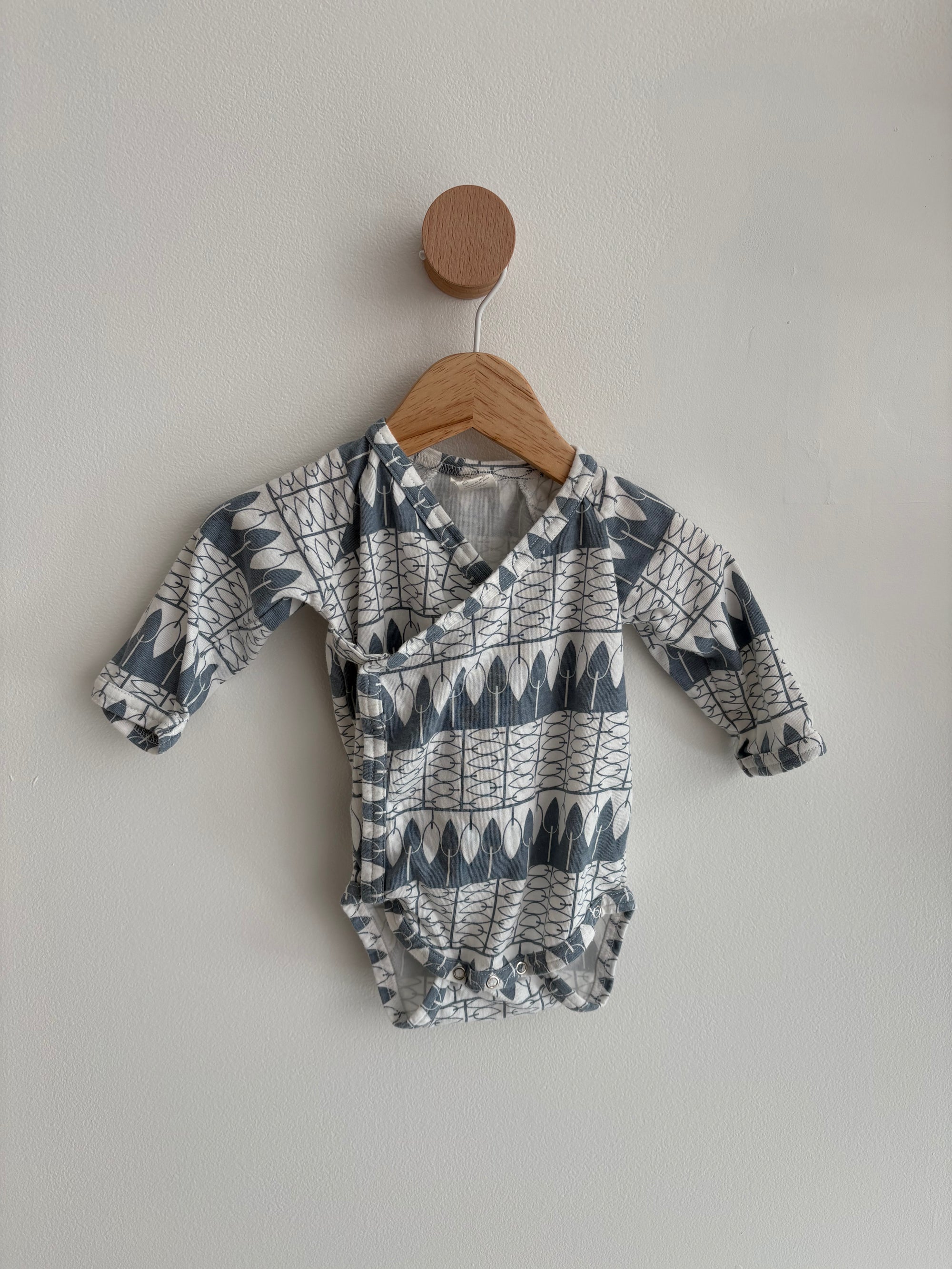 Kate Quinn | Bodysuit 3-6M