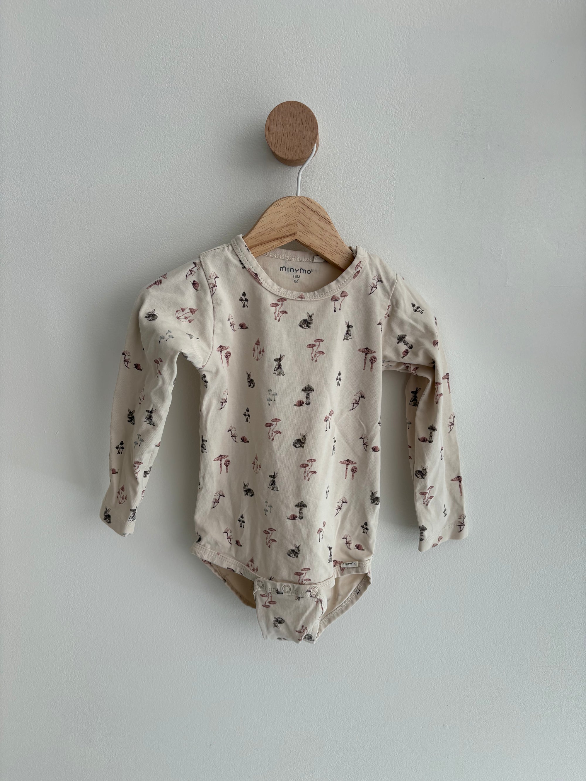 Minymo | Long-Sleeve Bodysuit Rabbits and Mushrooms 18M