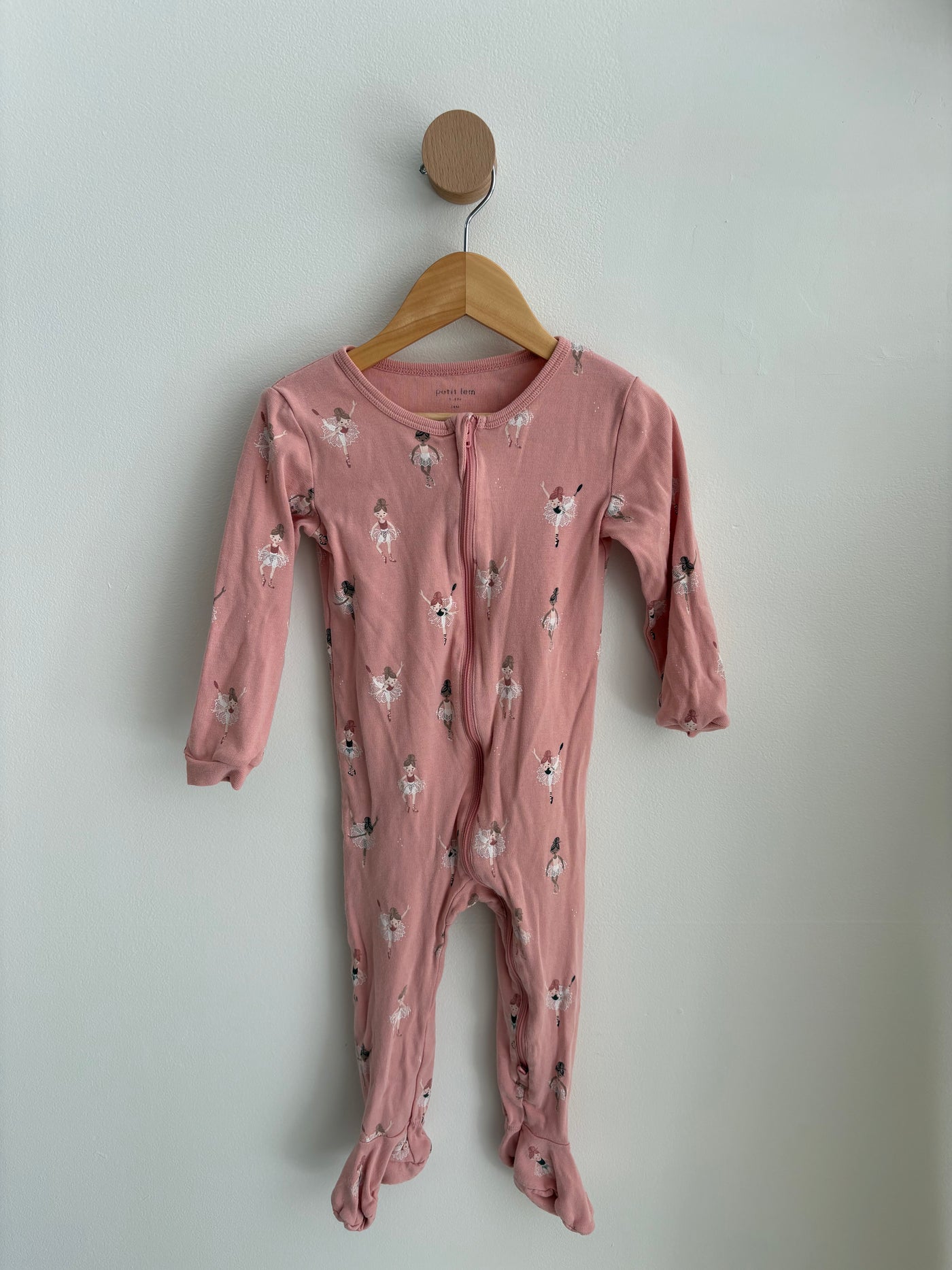 Petit Lem | Sleeper pink with ballerinas 24M