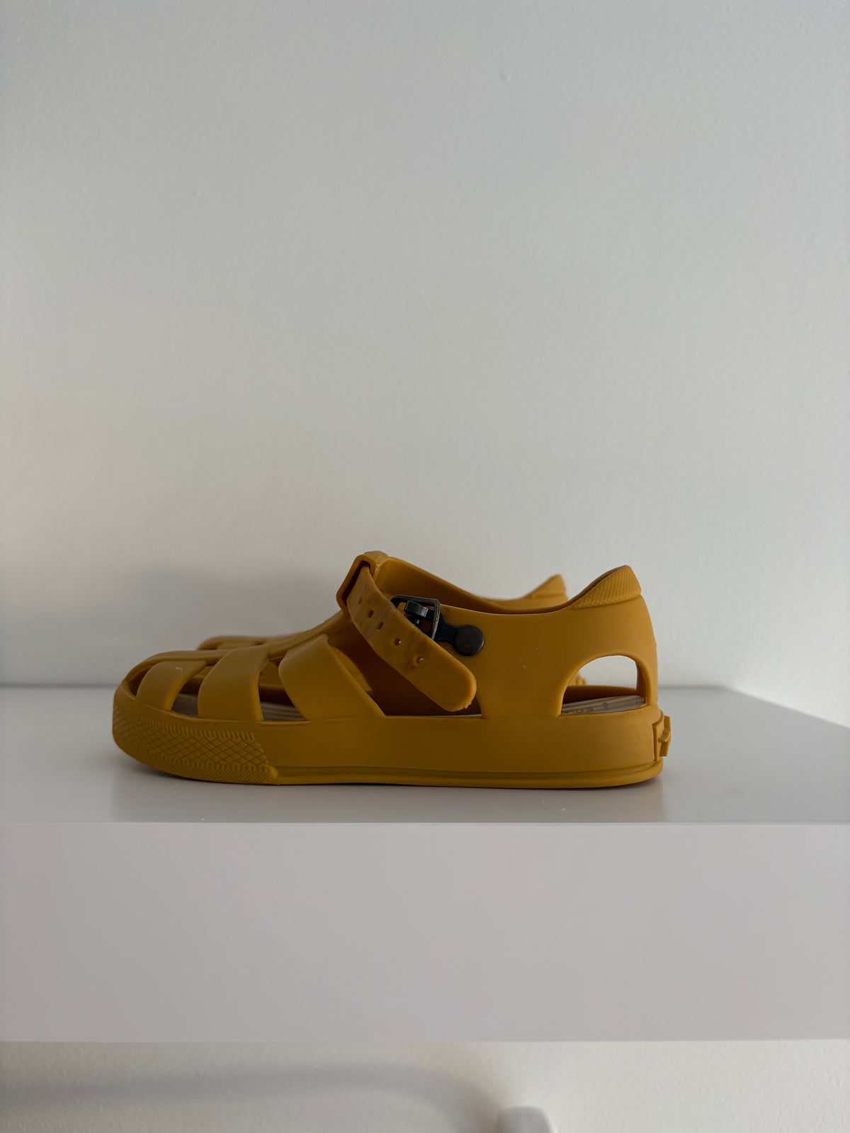 Pehr Fisherman Sandal | Yellow 9T