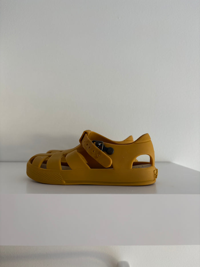 Pehr Fisherman Sandal | Yellow 9T