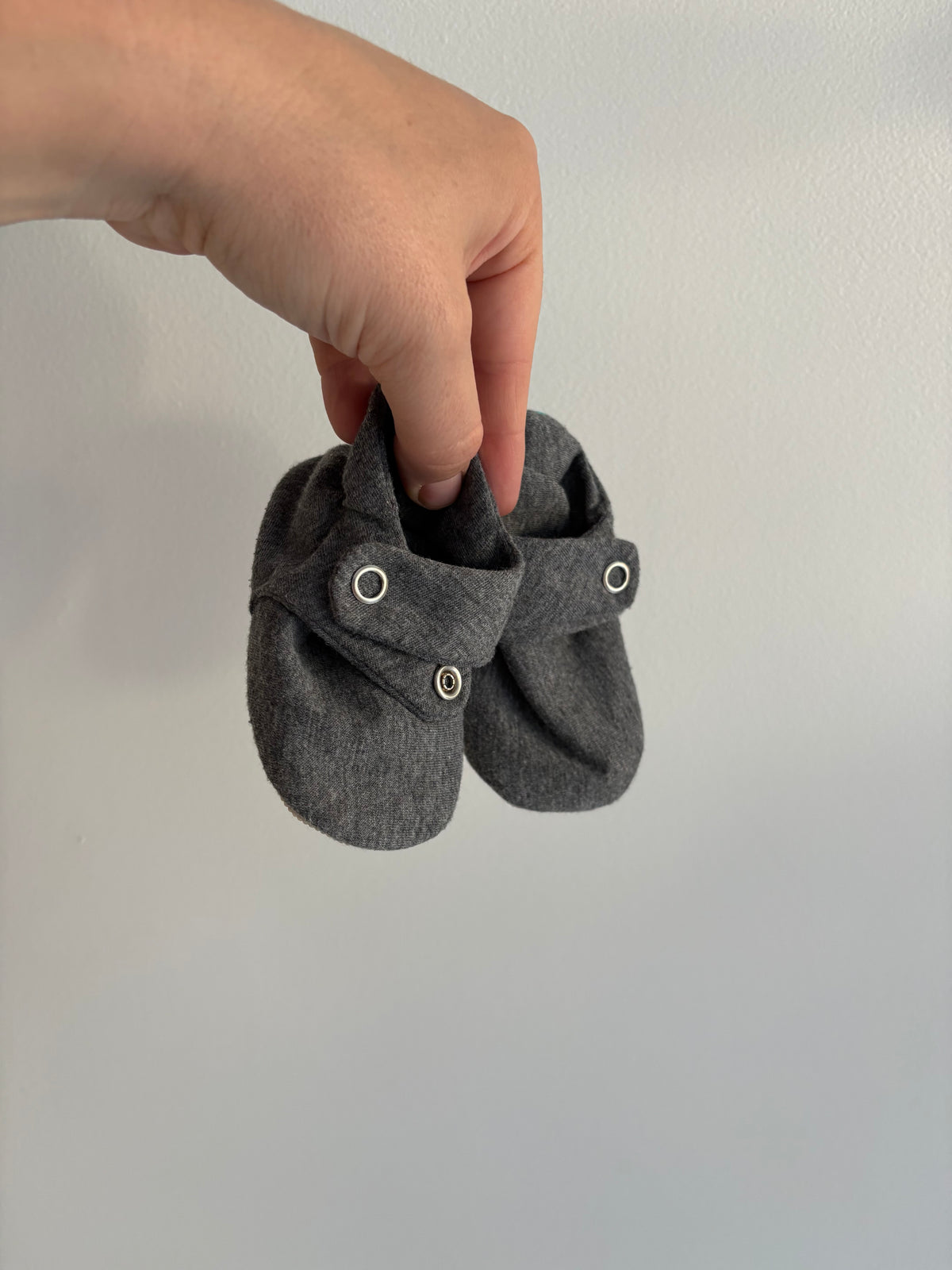 Ten Little Everyday Baby Booties | Grey 3-6M