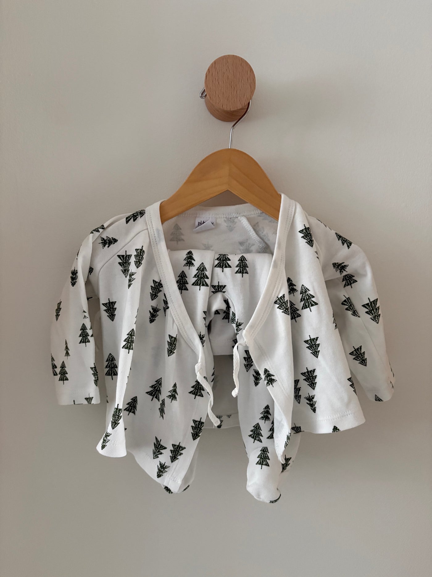 Petit Lem 2-Piece Baby PJ Set | Holiday Pine Trees 6M
