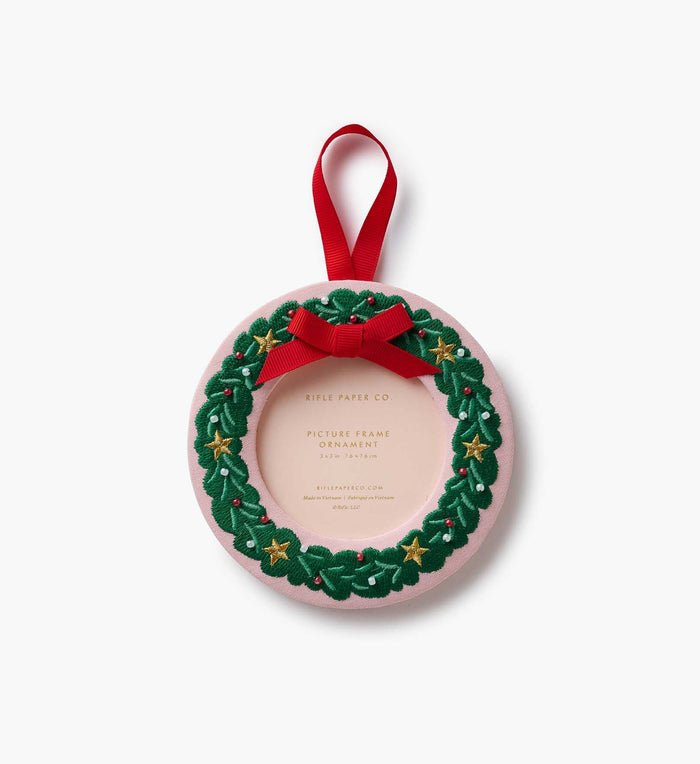 Embroidered Frame Ornament | Christmas Wreath