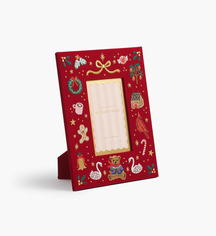 Embroidered Picture Frame | Beary Christmas
