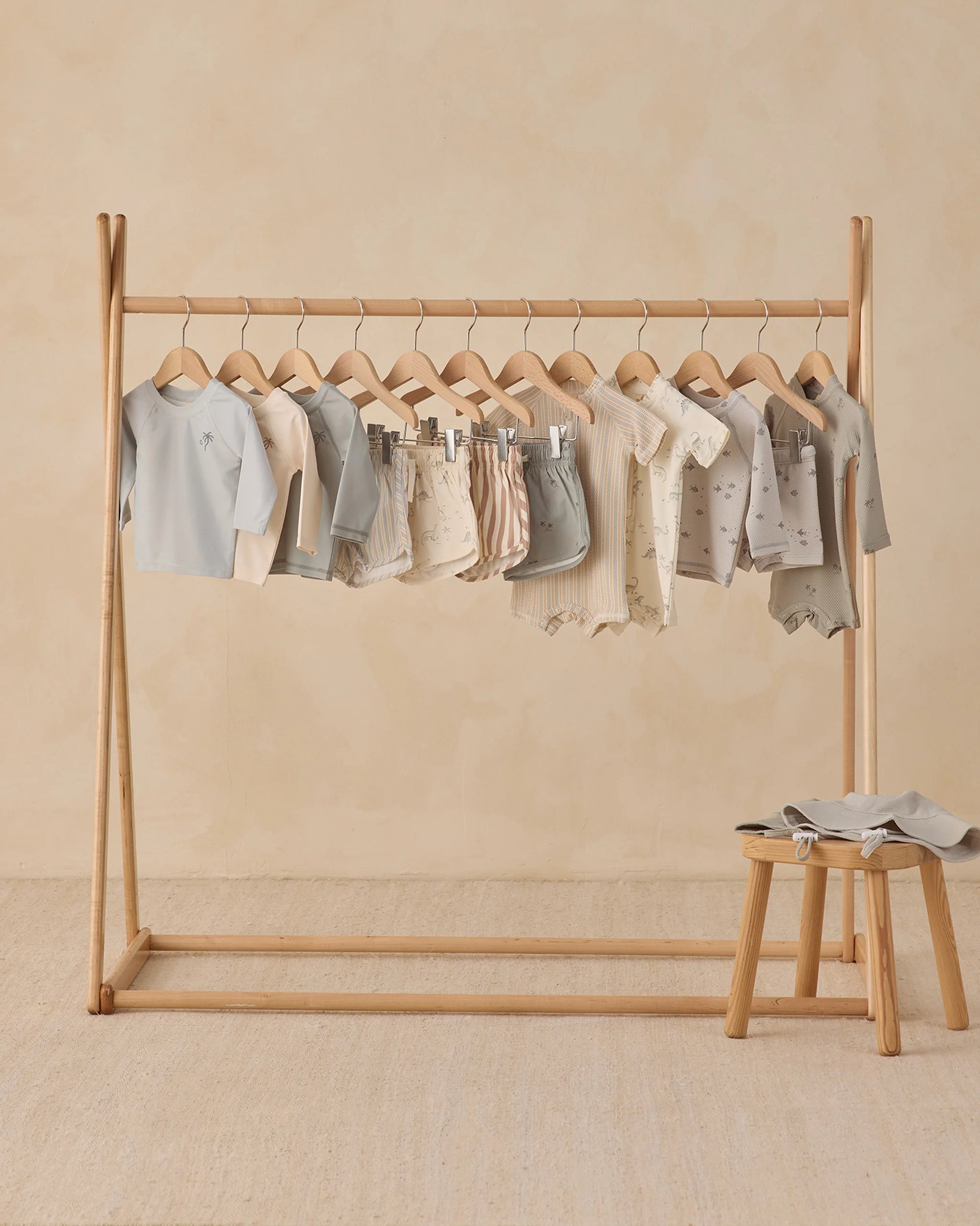 Finn Rashguard + Short Set || Fish