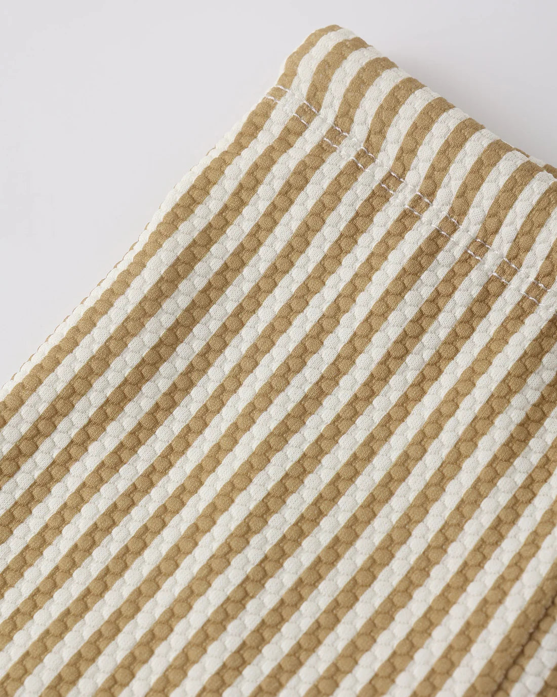 Finn Rashguard + Short Set || Honey Stripe Small