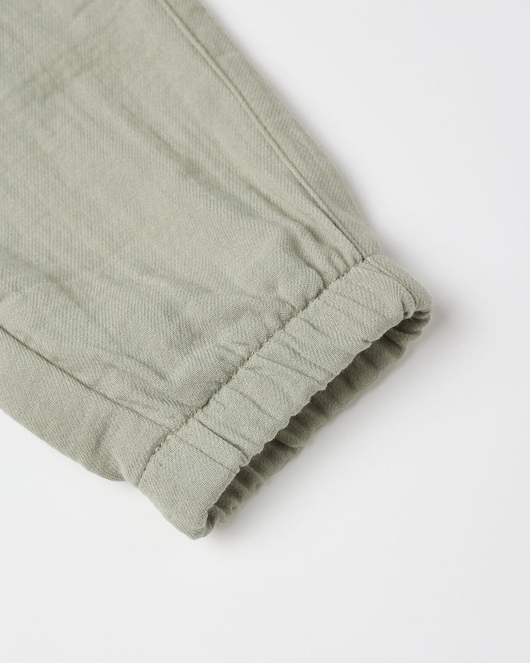 Luca Pant | Fern