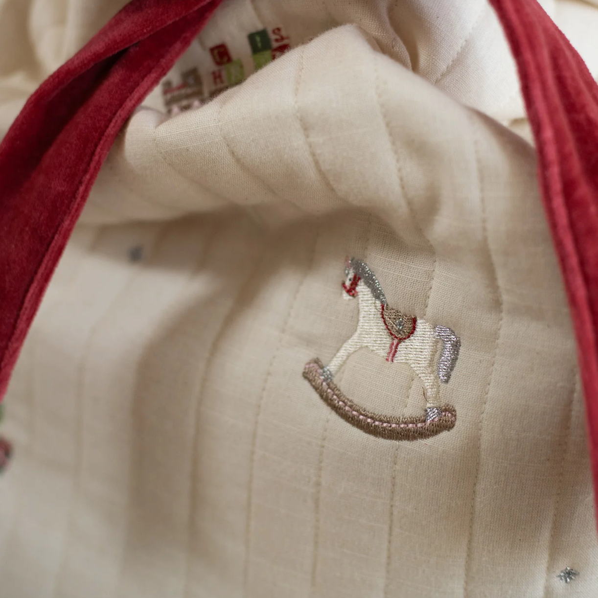 Embroidered Present Sack | Christmas Morning