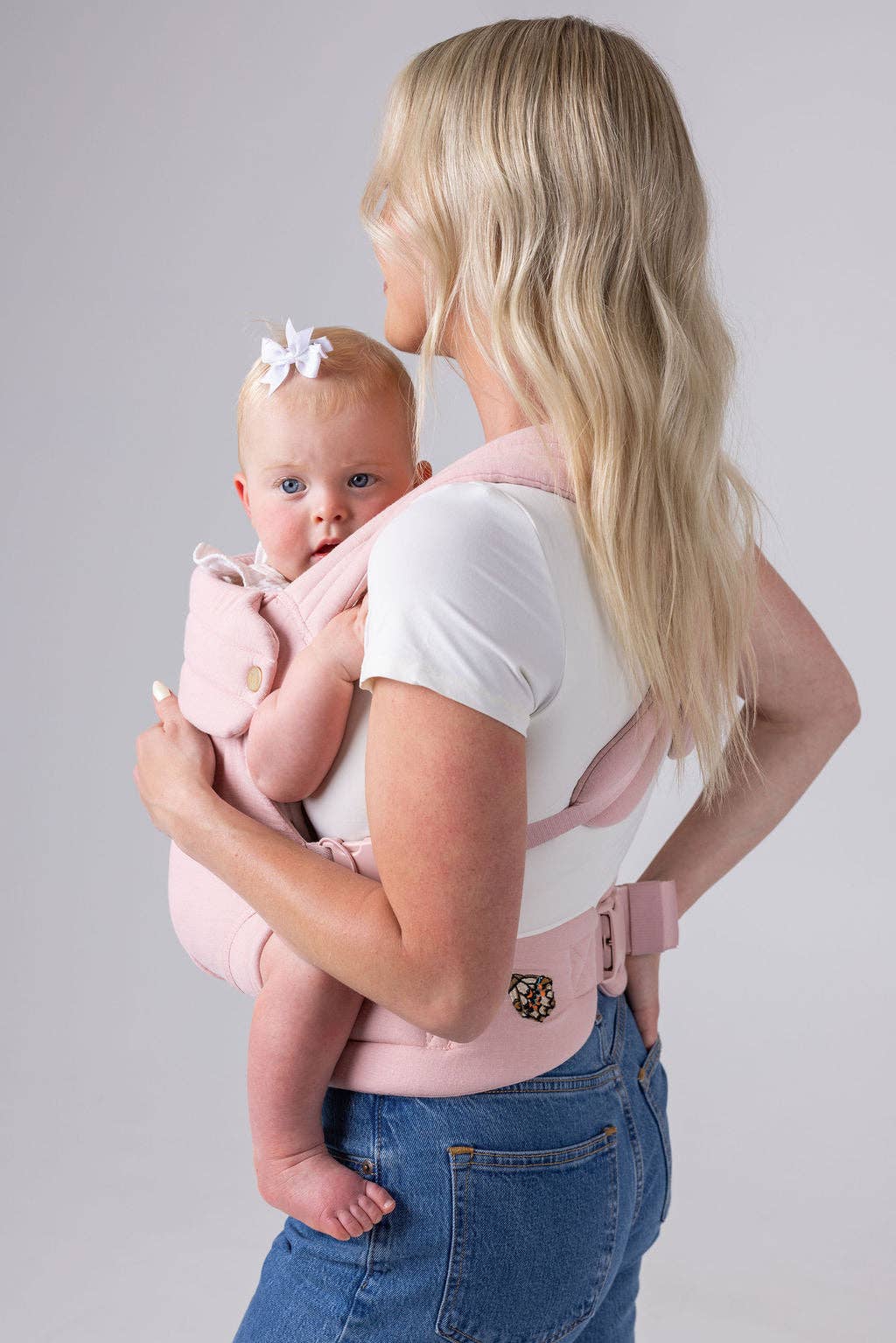 The Monarch Carrier | Blush Dawn