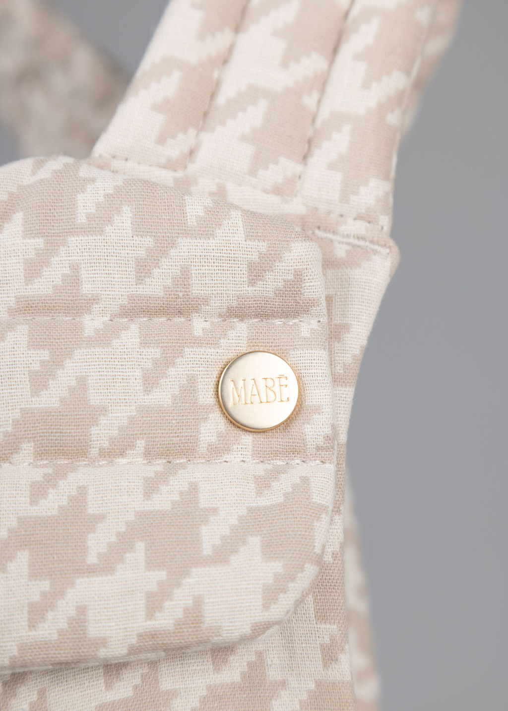 The Monarch Carrier | Houndstooth