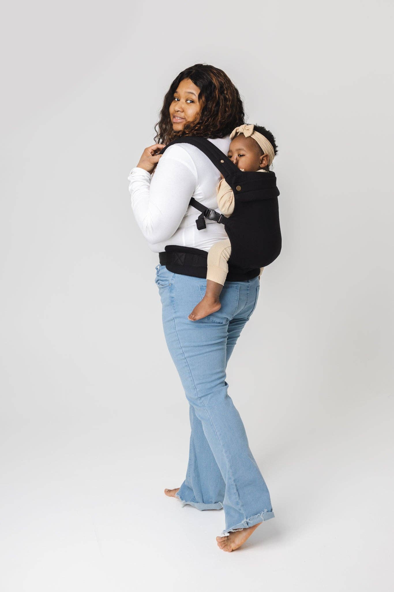 The Monarch Carrier | Ebony
