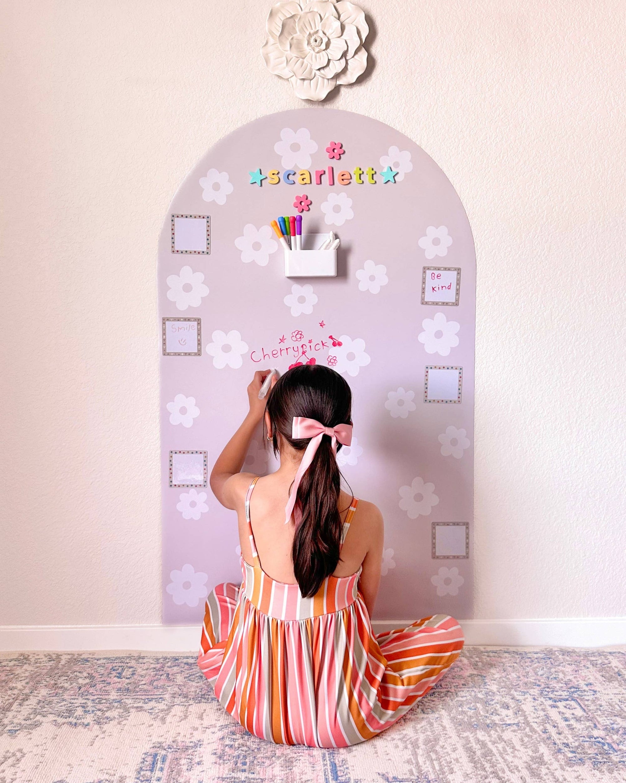 Mega Magic Playwall | Daisy