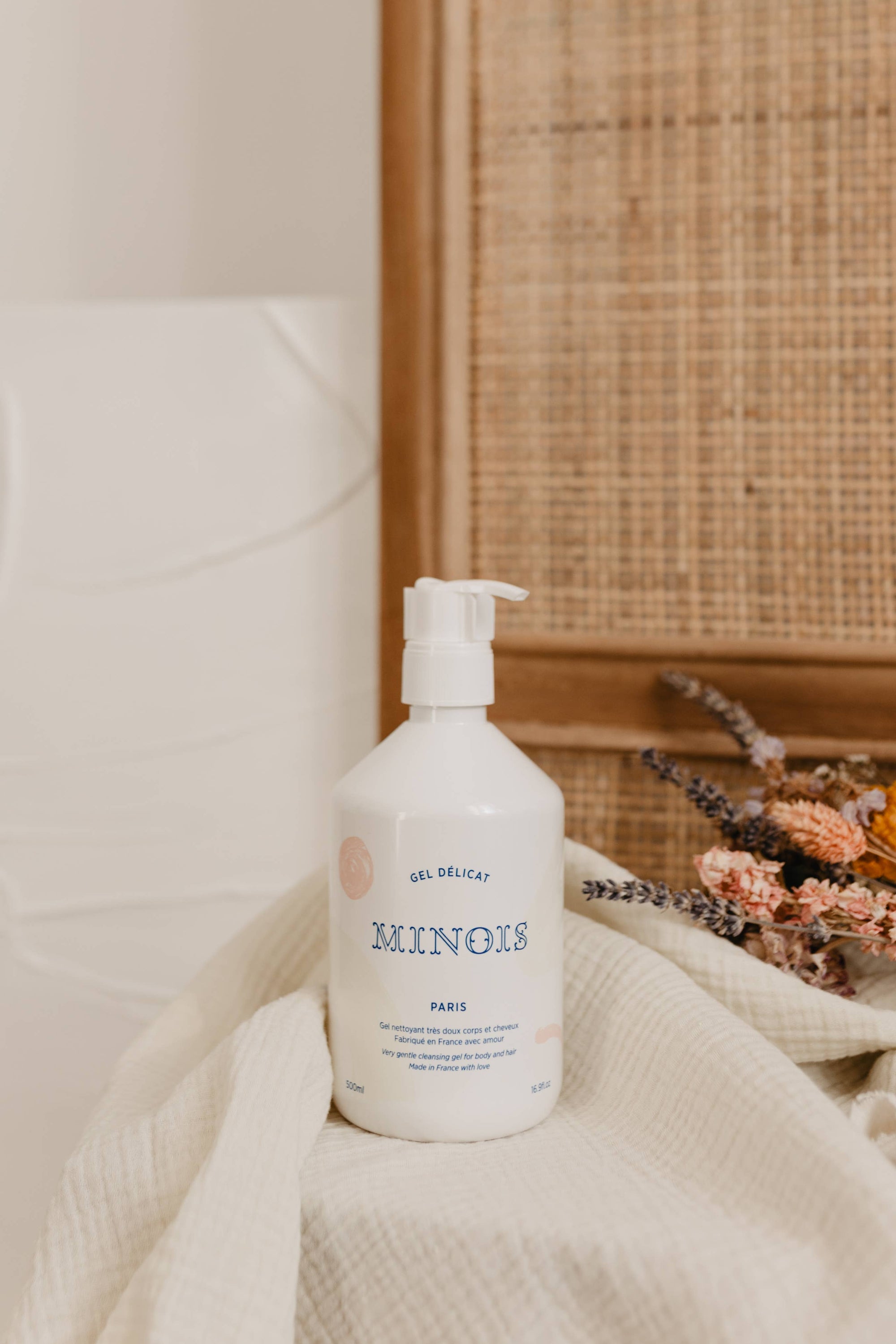 Minois Paris Delicate Gel Body Wash